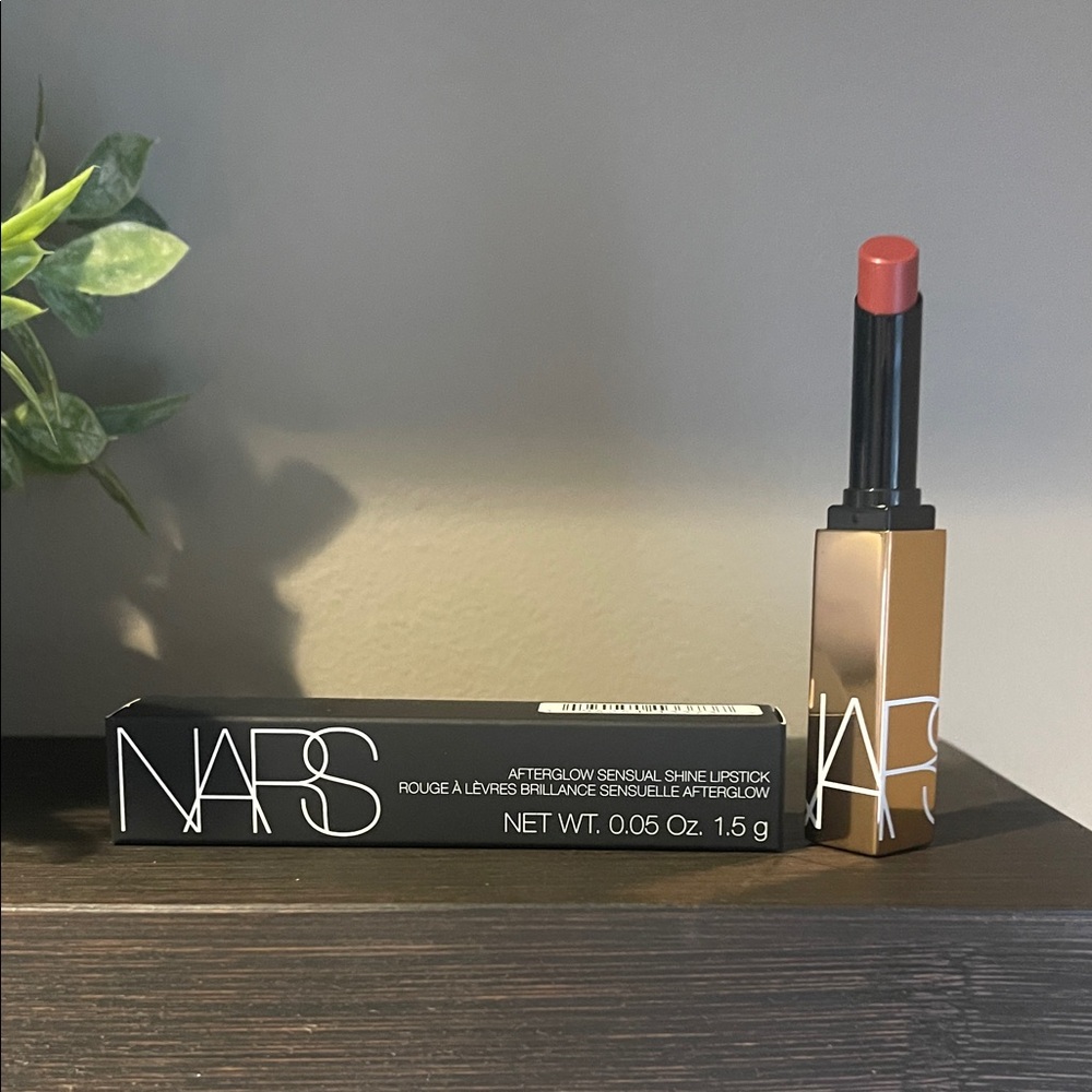 NARS Afterglow Sensual Shine Lipstick Shade-Turned On